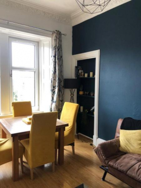 Lovely 2 Bedroom Apartment close to City Centre